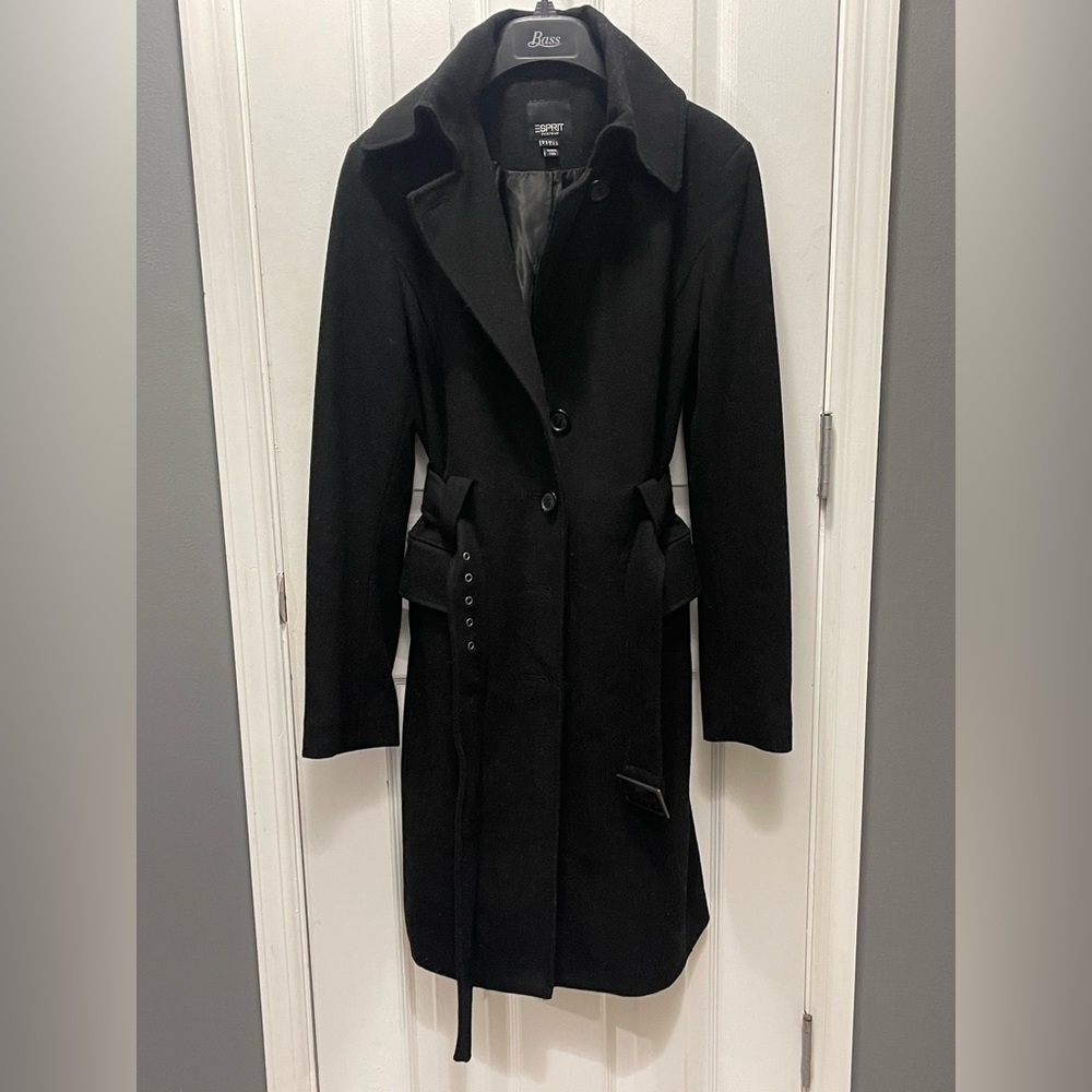 Women’s black coat S